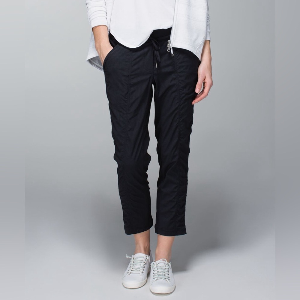 Lululemon Street To Studio Pant Women’s Size 6